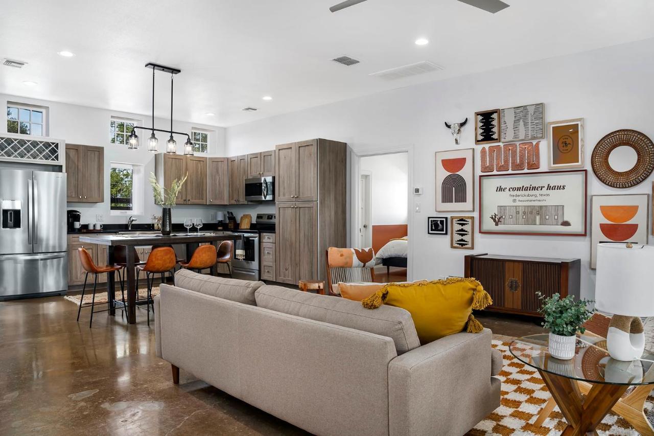 Vila Container Haus Pet Friendly With Cowboy Pool Fredericksburg Exteriér fotografie