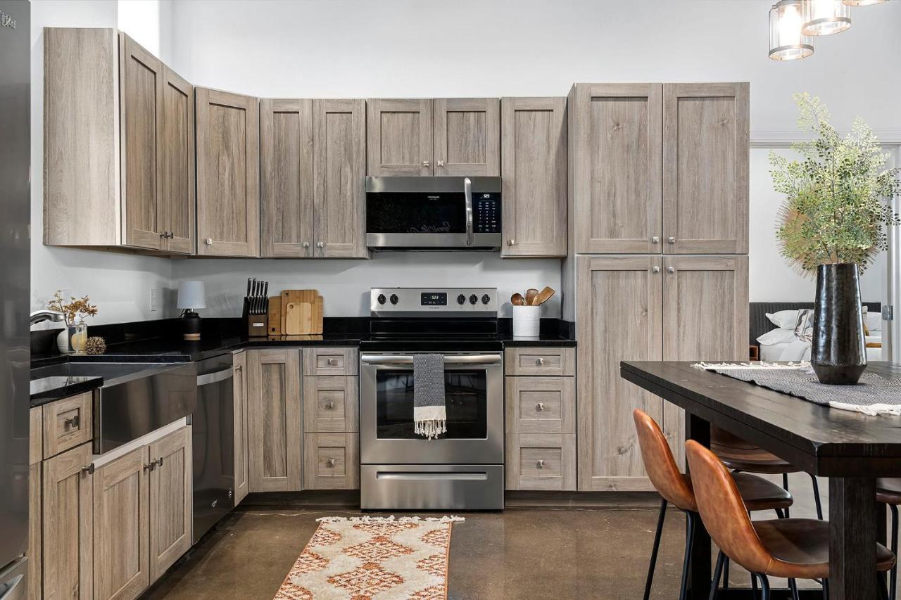 Vila Container Haus Pet Friendly With Cowboy Pool Fredericksburg Exteriér fotografie